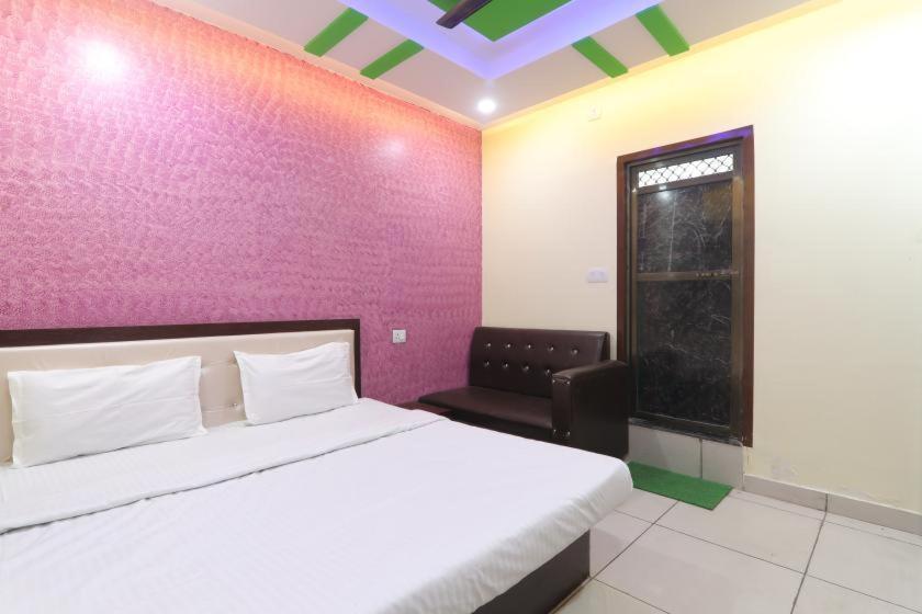 Shree Ram Hotel ゴーラクプル エクステリア 写真